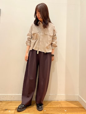 「URBAN RESEARCH DOORS（アーバンリサーチドアーズ）のデニムショート丈シャツ | デニムシャツ/ショートシャツ/クロップド丈/短丈/カラーデニム（シャツ/ブラウス、ベージュ系）」を使った、riko810さん（レディース・162cm）の春コーディネート
