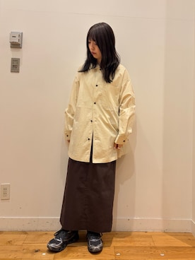 「FORK&SPOON（フォークアンドスプーン）のアイテム（シャツ/ブラウス）」を使った、Rikoさん（レディース・162cm）の秋コーディネート