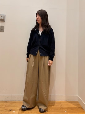 「URBAN RESEARCH DOORS（アーバンリサーチドアーズ）のアイテム（タンクトップ）」を使った、Rikoさん（レディース・162cm）の秋コーディネート