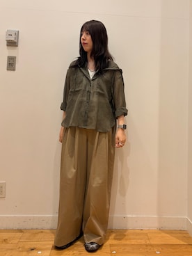 「URBAN RESEARCH DOORS（アーバンリサーチドアーズ）のアイテム（タンクトップ）」を使った、Rikoさん（レディース・162cm）の秋コーディネート