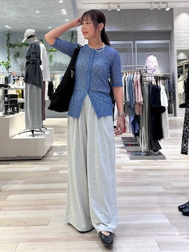 「LEPSIM（レプシィム）のカットイージーワイドパンツ　499173（その他パンツ、グレー系）」を使った、sankichi1346さん（レディース・159cm）の春コーディネート