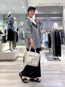 「LEPSIM（レプシィム）の【NEW ERA】コットンフラックスキャップ　617079（キャップ、ブラック系）」を使った、sankichi1346さん（レディース・159cm）の春コーディネート