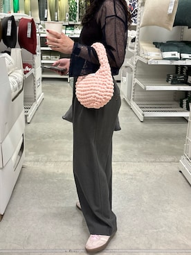 「グレーパンツ」｜toqtoqさん（レディース・155cm）の秋コーディネート