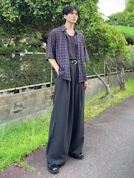 「SINSS（シンス）の3-Tuck wide straight slacks / 3タックワイドストレートスラックス（スラックス、ブラック系）」を使った、そらさん（メンズ・181cm）の秋コーディネート