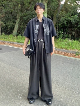 「SINSS（シンス）の3-Tuck wide straight slacks / 3タックワイドストレートスラックス（Trousers、ブラック系）」を使った、そらさん（メンズ・181cm）の夏コーディネート