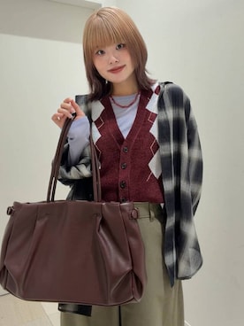 「GLOBAL WORK（グローバルワーク）のアーガイルモールベスト/1044418（ベスト、レッド系）」を使った、akiさん（レディース・160cm）の秋コーディネート