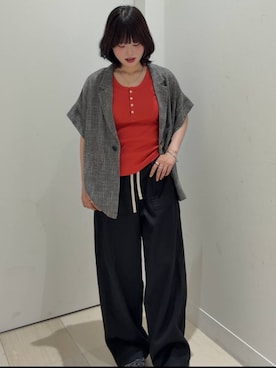 「GLOBAL WORK（グローバルワーク）のBeautee2WAYヘンリー/636773（タンクトップ、レッド系）」を使った、akiさん（レディース・160cm）の夏コーディネート