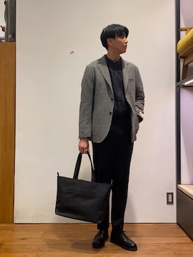 「アイテム（スーツジャケット）」を使った、かわむらさん（メンズ・183cm）の冬コーディネート