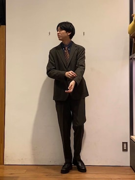 「アイテム（スーツパンツ）」を使った、かわむらさん（メンズ・183cm）の冬コーディネート