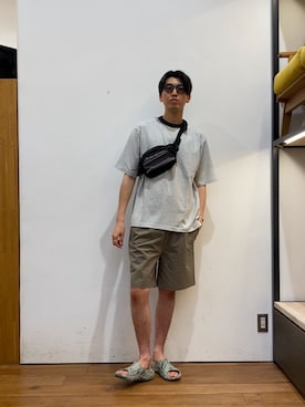 「URBAN RESEARCH DOORS（アーバンリサーチドアーズ）のMERRELL　EXCLUSIVE HYDRO SLIDE 2（サンダル、グリーン系）」を使った、かわむらさん（メンズ・183cm）の夏コーディネート
