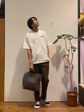 「帰省コーデ」｜かわむらさん（メンズ・183cm）の夏コーディネート