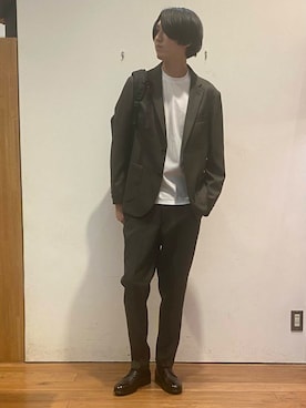 「アイテム（フォーマルスーツ/小物）」を使った、かわむらさん（メンズ・183cm）の秋コーディネート