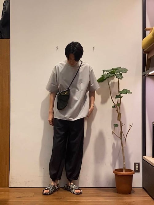 【極美品】UNIVERSAL PRODUCTS トラウザーパンツ ECRU 極美品】UNIVERSAL PRODUCTS トラウザーパンツ ECRU 極美品