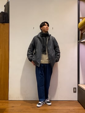 「アイテム（マフラー）」を使った、かわむらさん（メンズ・183cm）の冬コーディネート