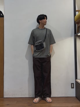「アイテム（ショルダーバッグ、グレー系）」を使った、かわむらさん（メンズ・183cm）の夏コーディネート