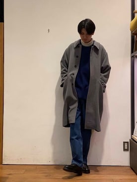 「冬の差し色コーデ」｜「アイテム（スウェット）」を使った、かわむらさん（メンズ・183cm）の冬コーディネート