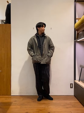 「アイテム（ナイロンジャケット）」を使った、かわむらさん（メンズ・183cm）の秋コーディネート