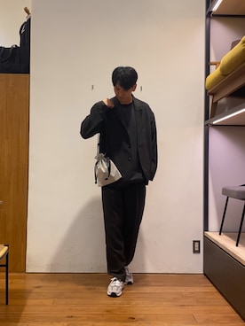 「アイテム（テーラードジャケット）」を使った、かわむらさん（メンズ・183cm）の秋コーディネート