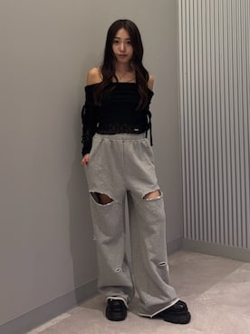 「EMODA（エモダ）のアイテム（ローファー）」を使った、西村涼楓さん（レディース・151cm）の秋コーディネート