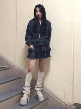 「厚底ブーツ」｜「アイテム（パーカー）」を使った、西村涼楓さん（レディース・151cm）の秋コーディネート