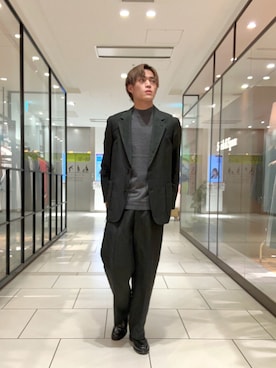 「アイテム（テーラードジャケット、グリーン系）」を使った、tmy928さん（メンズ・184cm）の秋コーディネート