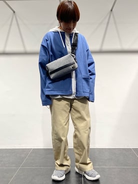 「COMME CA MEN（コムサメン）のクルーニット カーディガン（カーディガン/ボレロ、ブルー系）」を使った、COMME CA MEN OFFICIALさん（メンズ・181cm）の春コーディネート