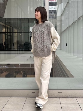 「アイテム（デニムパンツ、ベージュ系）」を使った、sawako0210さん（レディース・161cm）の冬コーディネート