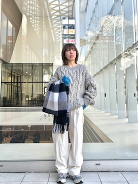「アイテム（ストール/ショール）」を使った、sawako0210さん（レディース・161cm）の秋コーディネート