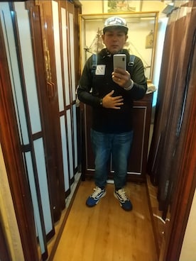 「アイテム（パーカー）」を使った、ヒーコー.ブコーさん（メンズ・166cm）の秋コーディネート