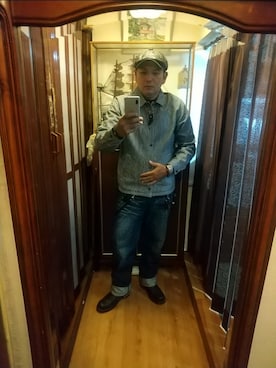 「アイテム（財布/小物）」を使った、ヒーコー.ブコーさん（メンズ・166cm）の秋コーディネート