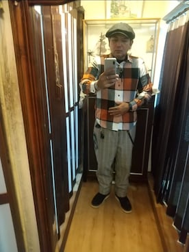 「アイテム（財布/小物）」を使った、ヒーコー.ブコーさん（メンズ・166cm）の秋コーディネート