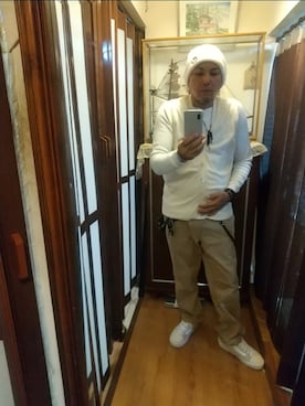 「アイテム（ベスト）」を使った、ヒーコー.ブコーさん（メンズ・166cm・40代）の秋コーディネート