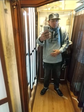 「アイテム（パンツ）」を使った、ヒーコー.ブコーさん（メンズ・166cm）の冬コーディネート