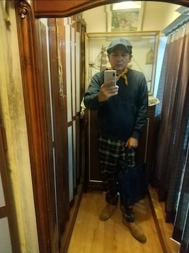 「アイテム（キャスケット）」を使った、ヒーコー.ブコーさん（メンズ・166cm）の秋コーディネート