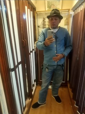 「アイテム（その他トップス）」を使った、ヒーコー.ブコーさん（メンズ・166cm）の秋コーディネート