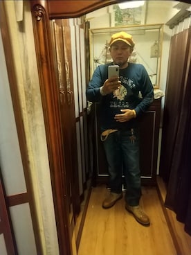 「アイテム（財布/小物）」を使った、ヒーコー.ブコーさん（メンズ・166cm）の秋コーディネート