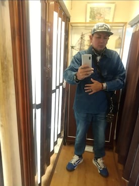 「アイテム（トップス）」を使った、ヒーコー.ブコーさん（メンズ・166cm）の秋コーディネート