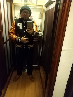 「アイテム（ニットキャップ/ビーニー）」を使った、ヒーコー.ブコーさん（メンズ・166cm・40代）の冬コーディネート