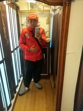 「アイテム（ナイロンジャケット）」を使った、ヒーコー.ブコーさん（メンズ・166cm）の秋コーディネート