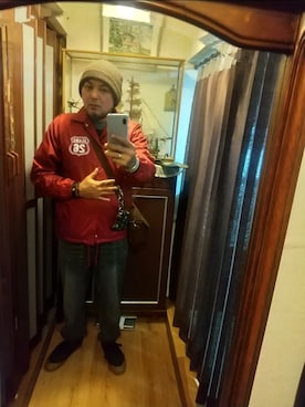 「アイテム（トップス）」を使った、ヒーコー.ブコーさん（メンズ・166cm）の秋コーディネート