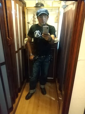 「アイテム（バングル/リストバンド）」を使った、heekoo.bucouさん（メンズ・166cm・40代）の秋コーディネート