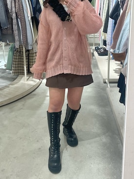 「w closet（ダブルクローゼット）のアイテム（Tシャツ/カットソー）」を使った、ひなこさん（レディース・153cm）の春コーディネート