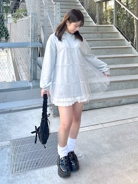 「w closet（ダブルクローゼット）のアイテム（Tシャツ/カットソー）」を使った、ひなこさん（レディース・153cm）の春コーディネート