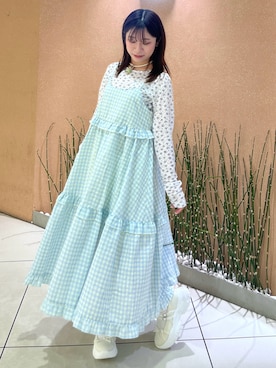 「w closet（ダブルクローゼット）のアイテム（Tシャツ/カットソー）」を使った、ひなこさん（レディース・153cm）の春コーディネート