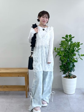 「w closet（ダブルクローゼット）のアイテム（Tシャツ/カットソー）」を使った、ひなこさん（レディース・153cm）の春コーディネート