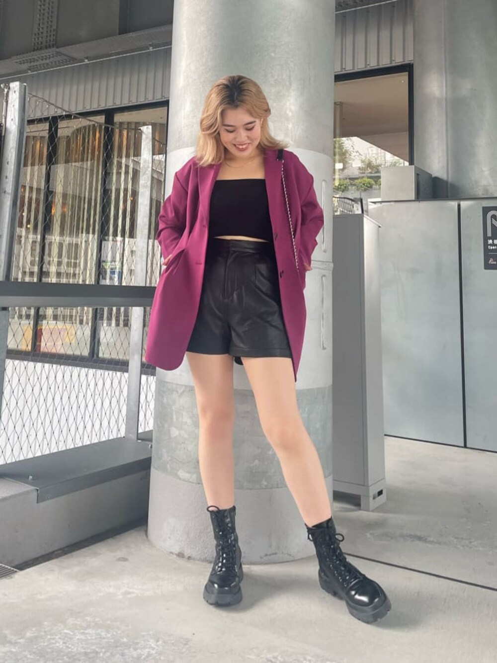 「MARK STYLER、選抜１、162cm、ロングジャケット、EVRIS、秋コーデ」｜「EVRISのアンサンブルシャツニットトップス（ニット/セーター、ブラック系）」を使った、YUUKA さん（レディース・162cm）の夏コーディネートの1枚目の写真