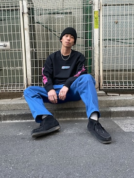「エクストララージ」｜「アイテム（スウェット）」を使った、塩田裕典さん（メンズ・173cm）の秋コーディネート