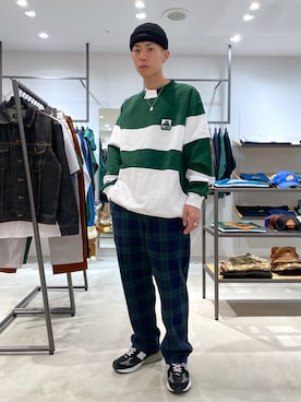 「エクストララージ」｜「アイテム（スウェット）」を使った、塩田裕典さん（メンズ・173cm）の冬コーディネート