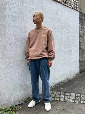 「エクストララージ」｜「アイテム（スウェット）」を使った、塩田裕典さん（メンズ・173cm）の秋コーディネート