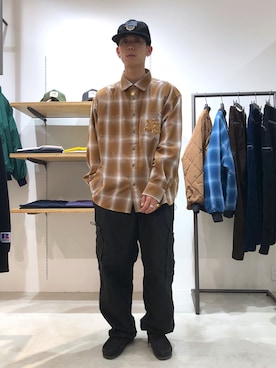「エクストララージ」｜「アイテム（アクセサリー）」を使った、塩田裕典さん（メンズ・173cm）の冬コーディネート